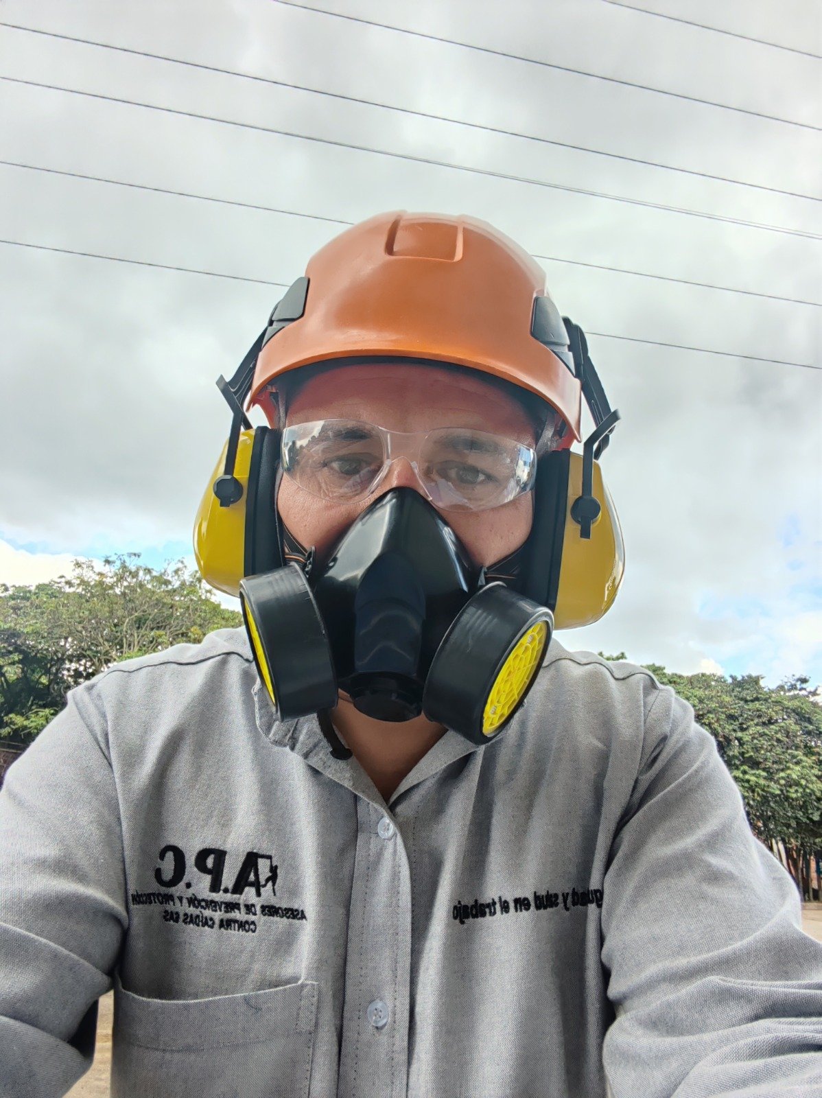 Protección respiratoria y EPP para actividad crítica